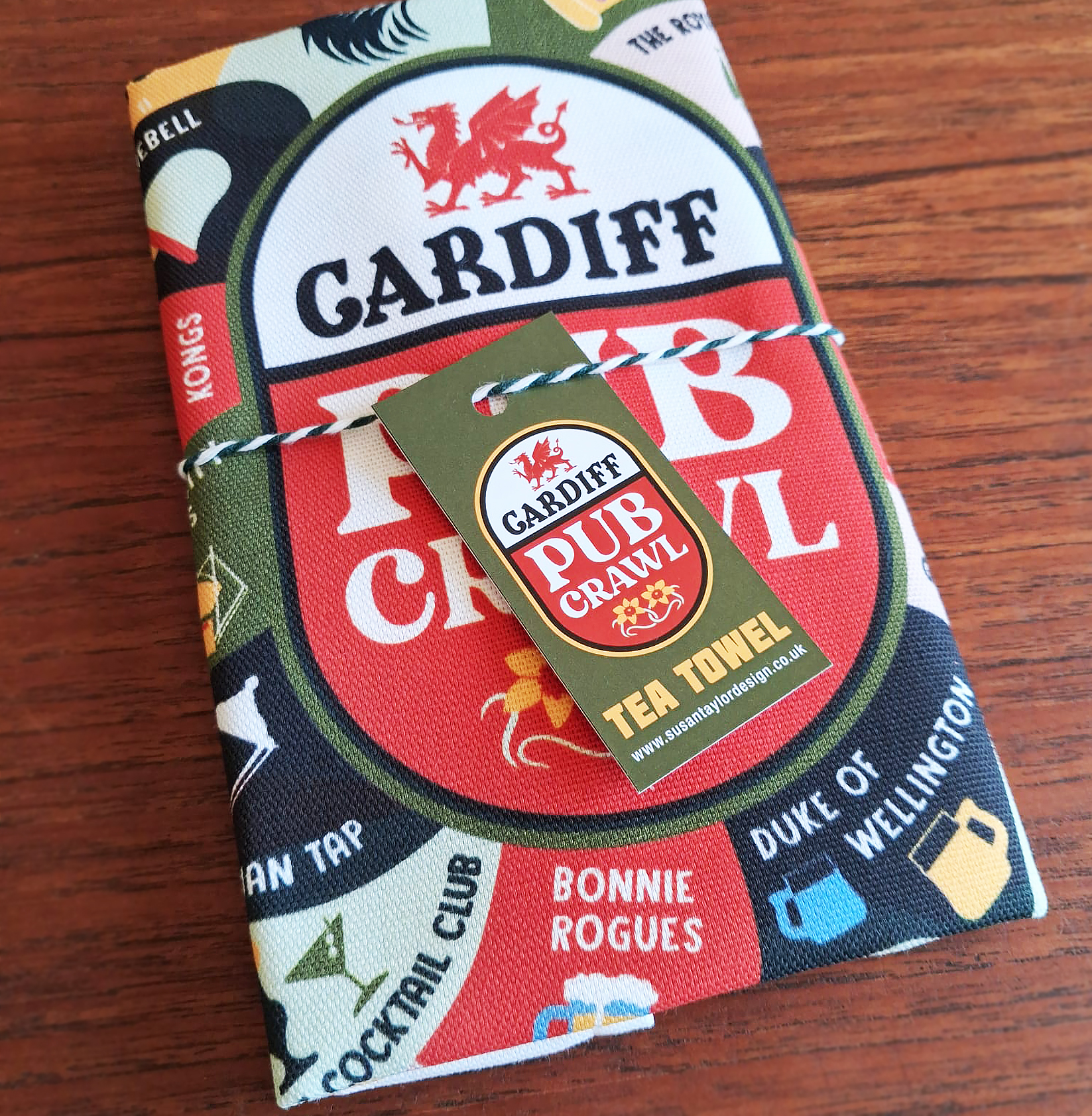 Cardiff Wales Pub crawl tea towel - Image 3